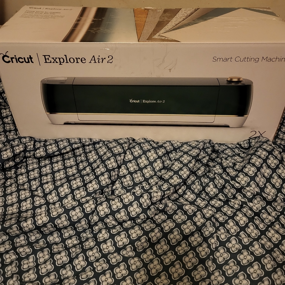 Cricut explorer air 2 Emerald green